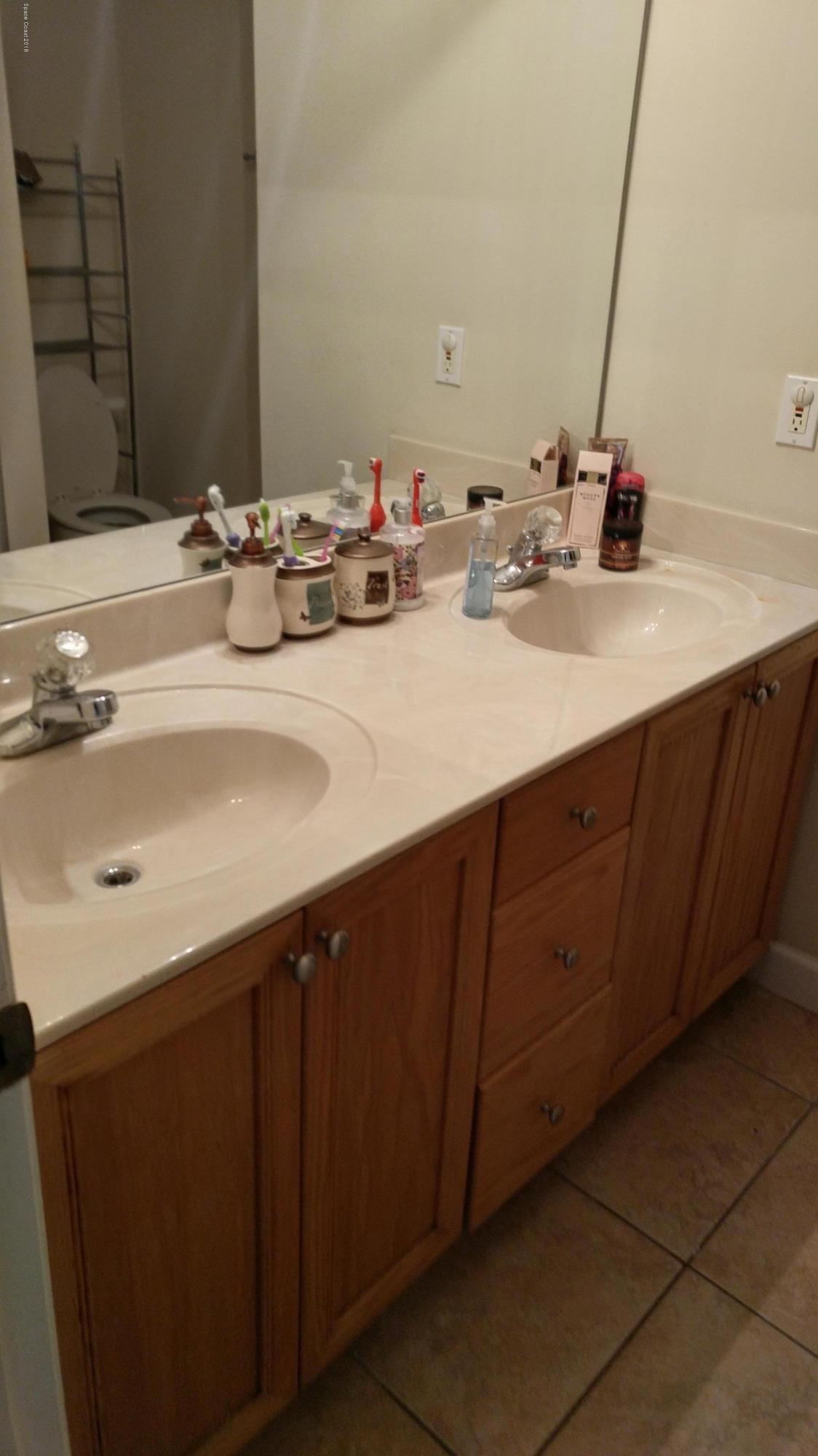 1667 Desco, Unit B Palm Bay, FL 32909 - Photo 7 of 11 2017-07-21 15.10.15