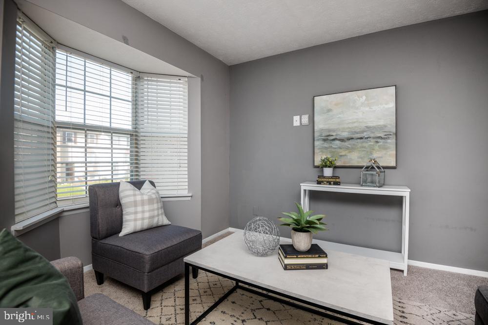 418 Kosoak Road Baltimore, MD 21220 - Photo 12 of 42 Living Room w/ bump out