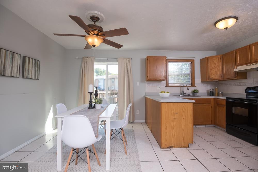 418 Kosoak Road Baltimore, MD 21220 - Photo 14 of 42 Kitchen/Dining Combo