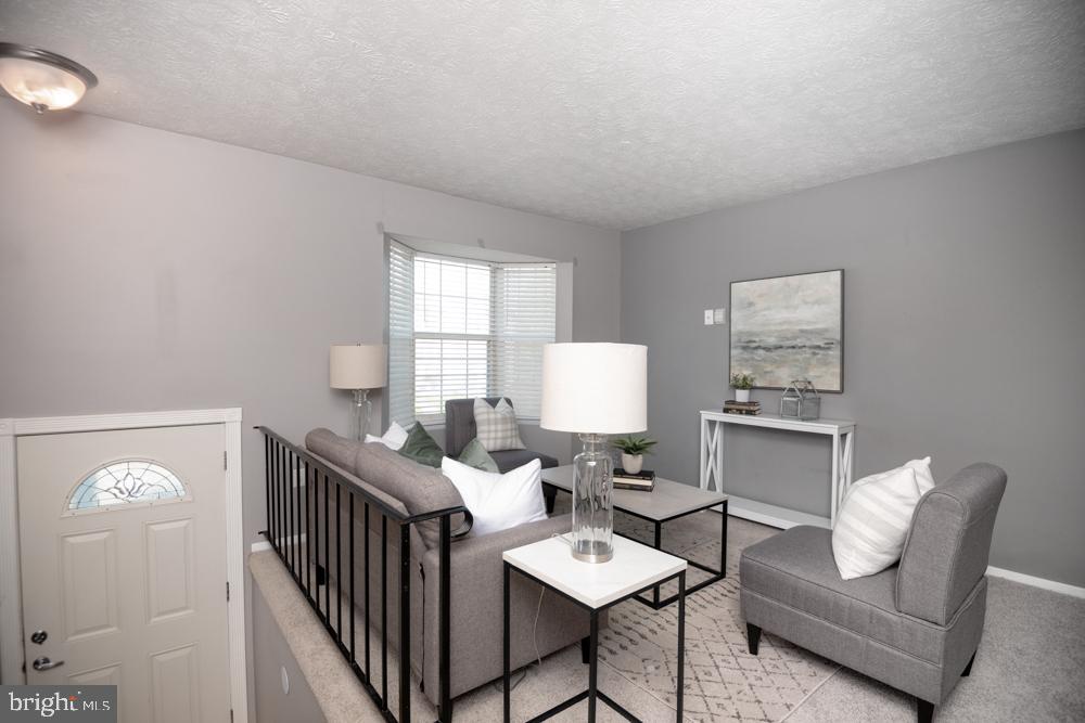 418 Kosoak Road Baltimore, MD 21220 - Photo 7 of 42 Living Room