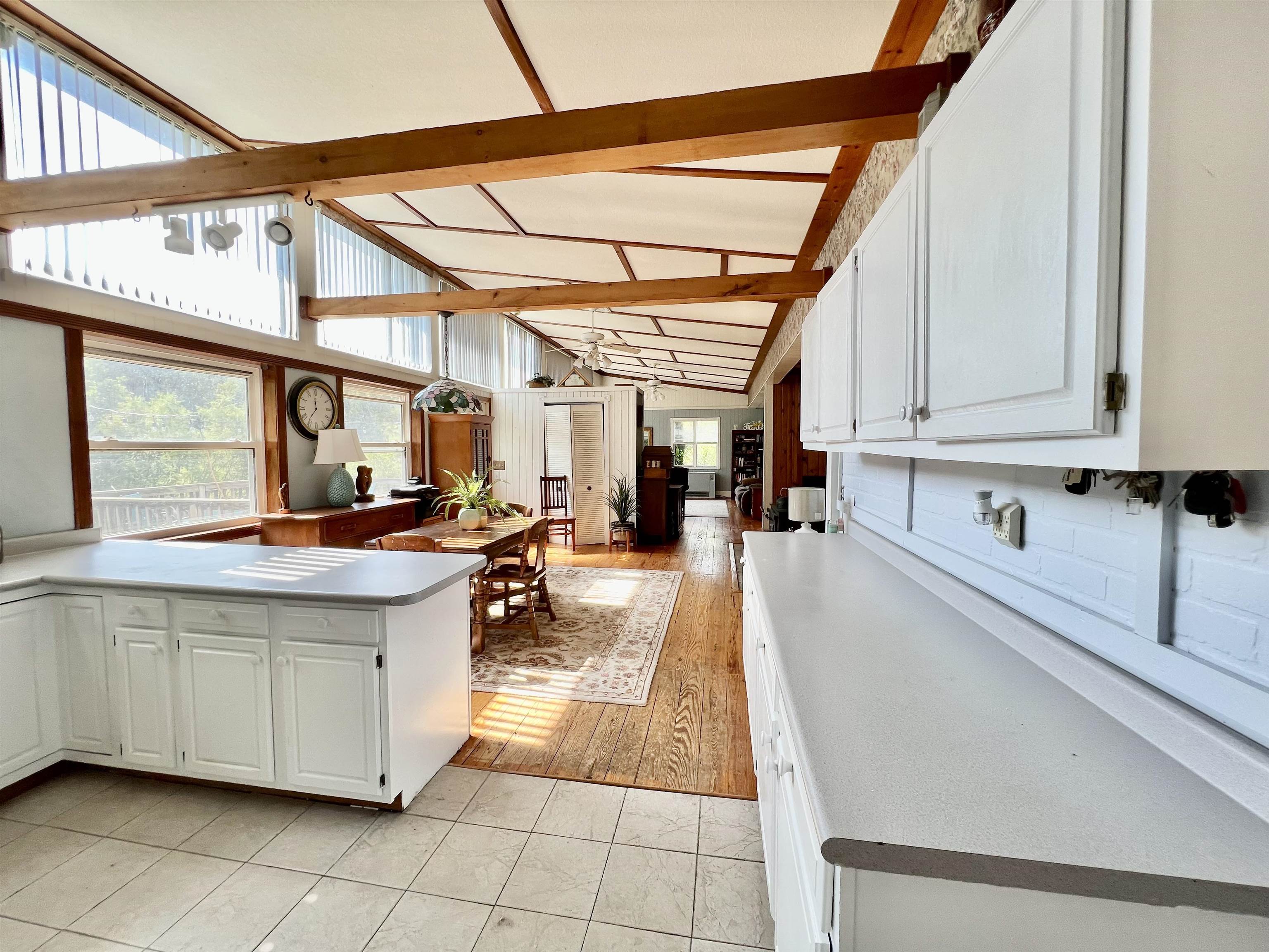 6686 South Derinda Road Elizabeth, IL 61028 - Photo 18 of 40 Gallery Image 18