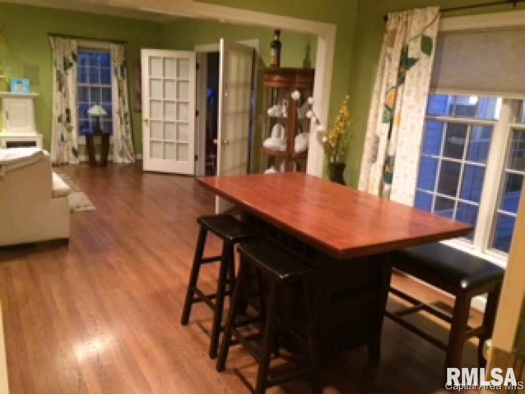 2008 Oak Creek Road Springfield, IL 62704 - Photo 6 of 13
