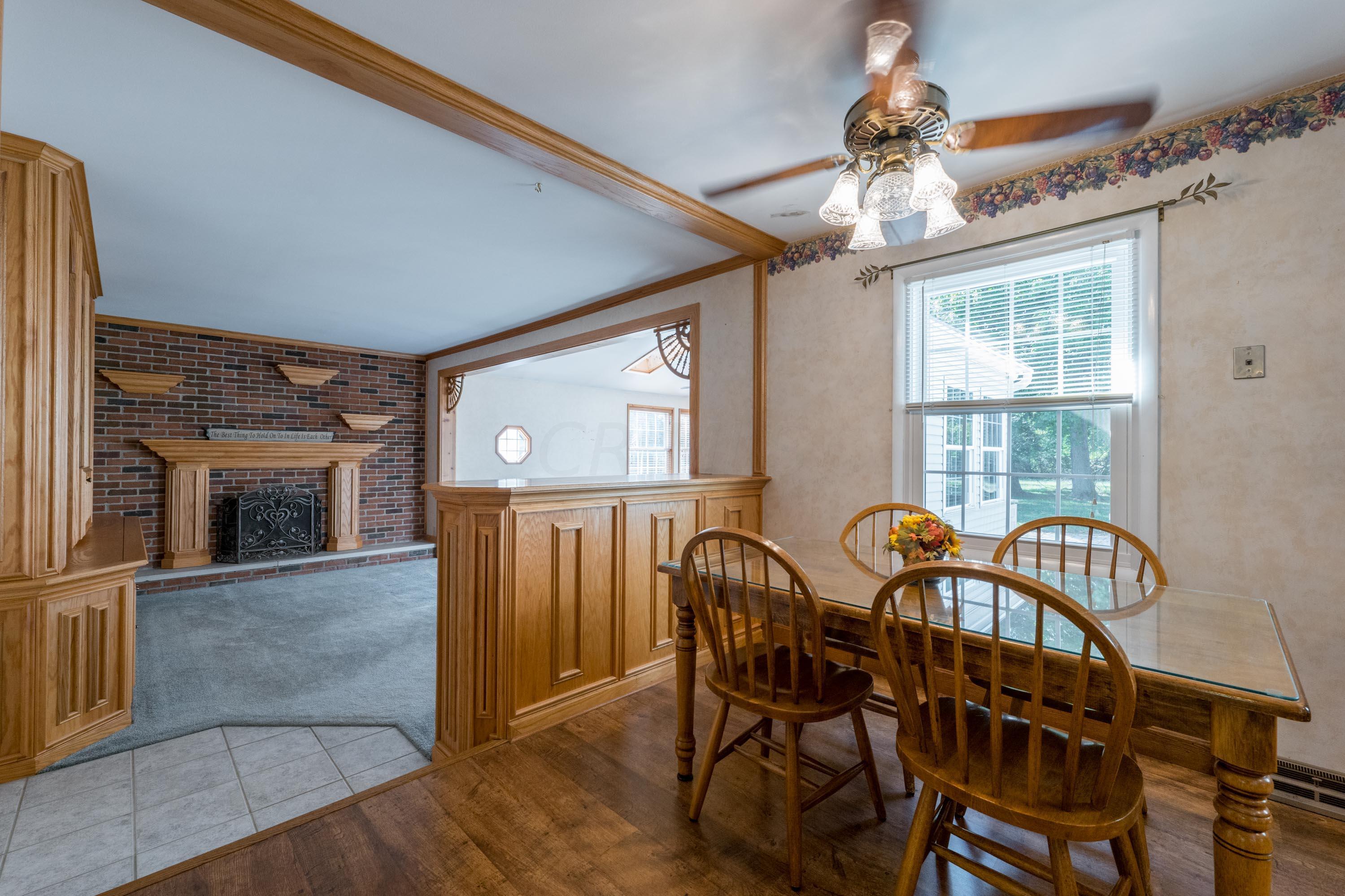 1395 Bonnie Ridge Road Columbus, OH 43228 - Photo 5 of 87 Gallery Image 5