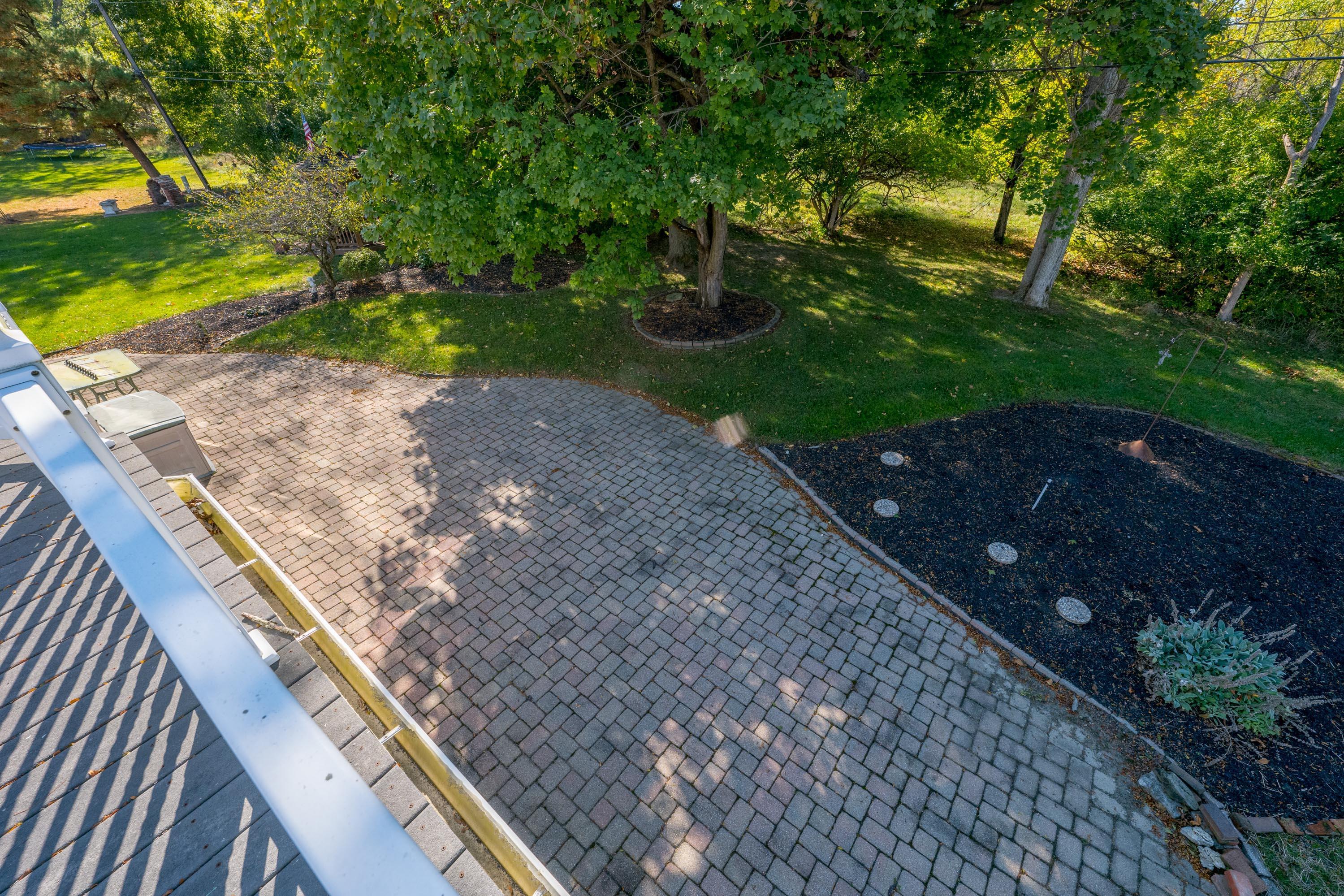 1395 Bonnie Ridge Road Columbus, OH 43228 - Photo 54 of 87 Gallery Image 54