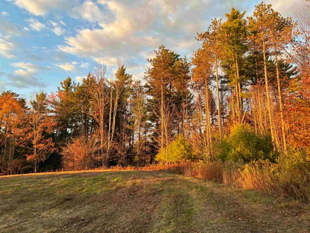 $276,000 | 385 Hauger Road, Thetford, VT 05075