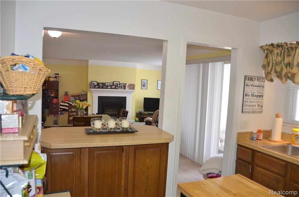 8533 Mathias Drive Grosse Ile, MI 48138 - Photo 15 of 19