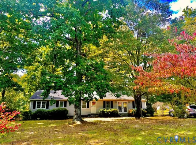 $269,900 | 205 Hardtimes Road, Farmville, VA 23901