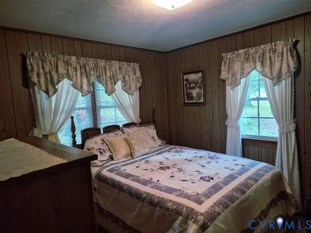 $269,900 | 205 Hardtimes Road, Farmville, VA 23901