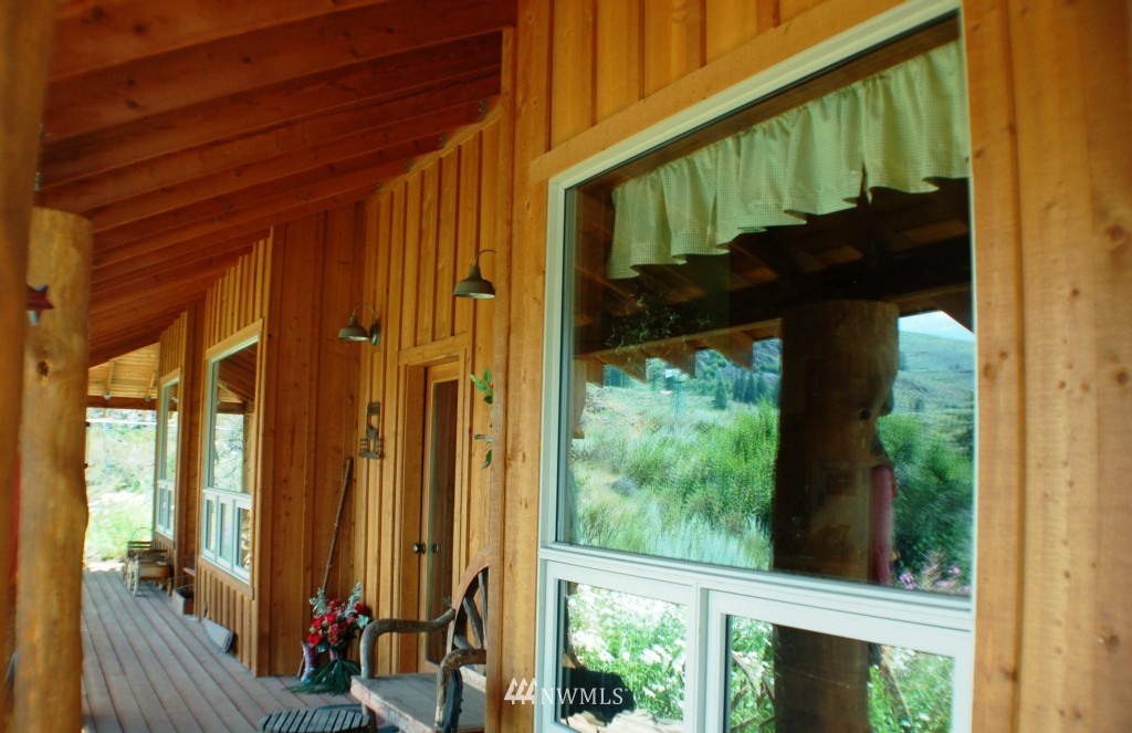 579 West Chewuch Road Winthrop, WA 98862 - Photo 8 of 25 Gallery Image 8