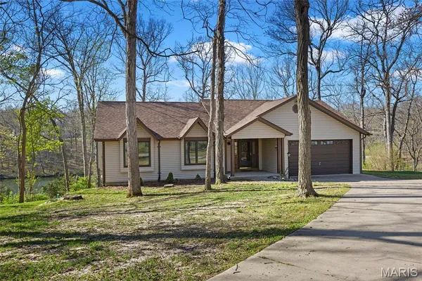 $799,900 | 26 Madre Court, Foristell, MO 63348