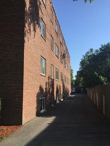 $2,650 | 14 Pearl Street, Unit 21, Boston, MA 02125