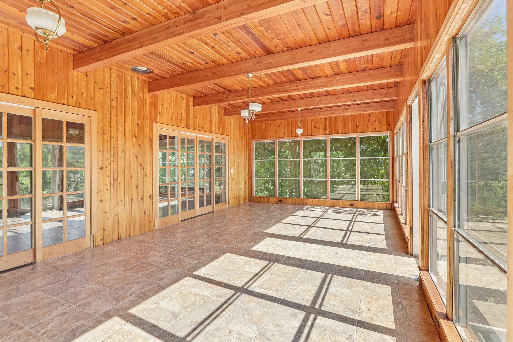 4616 County Rd JJ Black Earth, WI 53515 - Photo 10 of 90