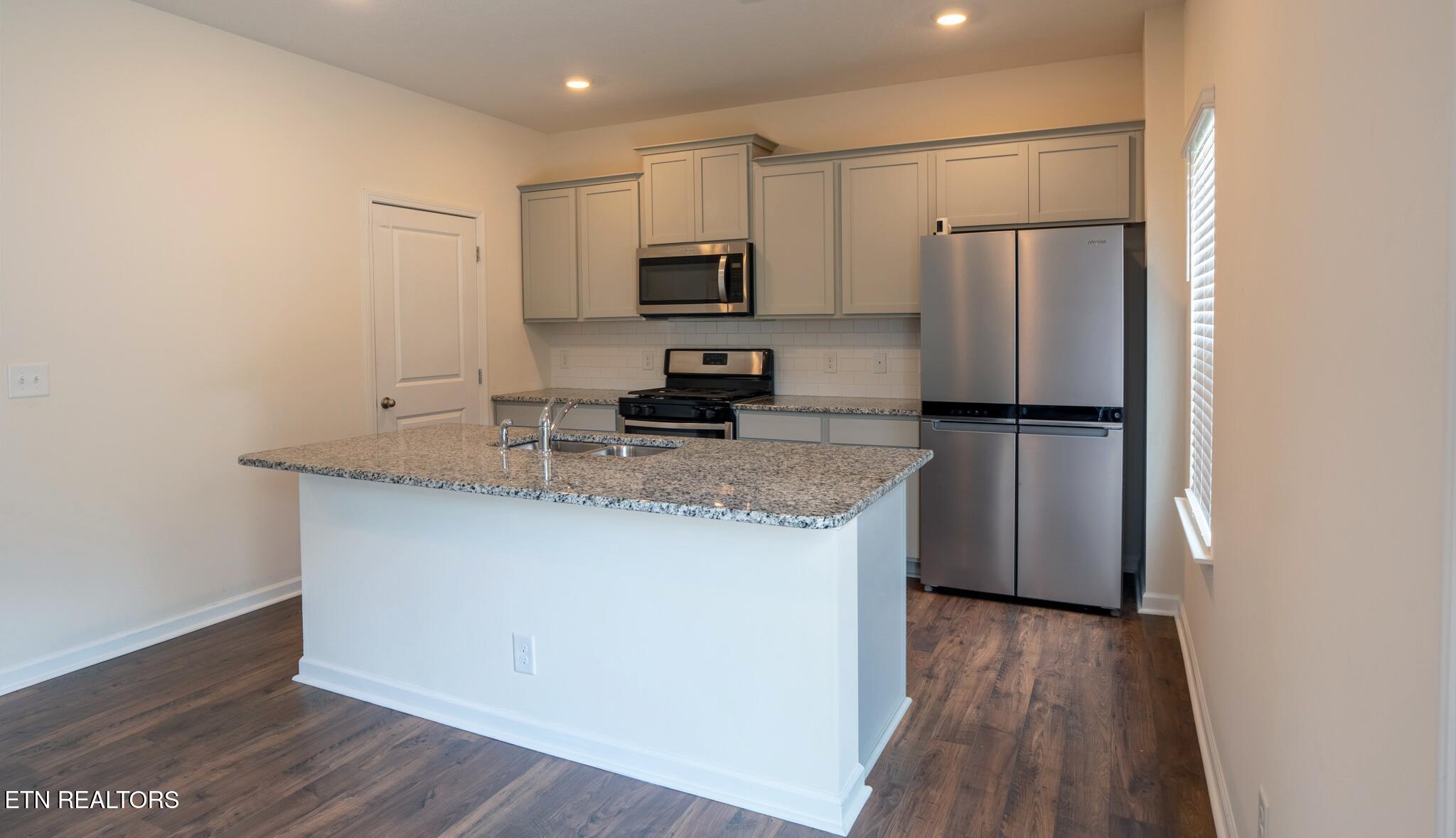 3116 Berna Way Morristown, TN 37814 - Photo 12 of 35 DSC02185-HDR