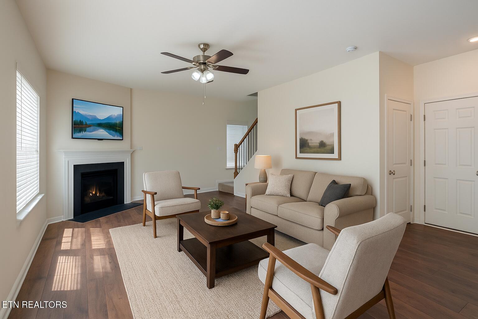 3116 Berna Way Morristown, TN 37814 - Photo 16 of 35 Living room staged_