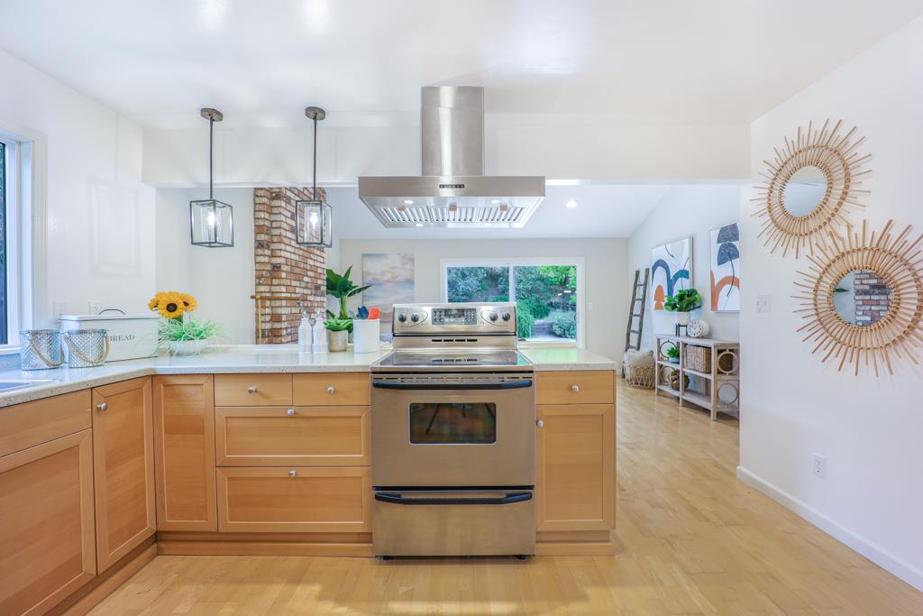 9432 Alcosta Boulevard San Ramon, CA 94583 - Photo 14 of 48 Gallery Image 14