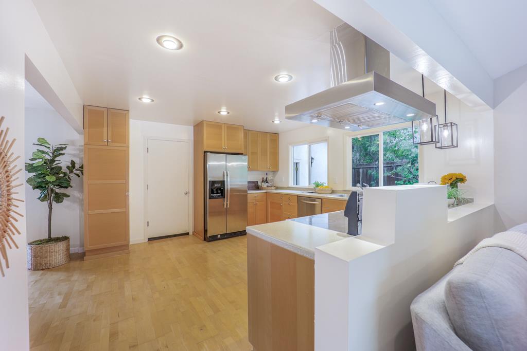 9432 Alcosta Boulevard San Ramon, CA 94583 - Photo 18 of 48 Gallery Image 18