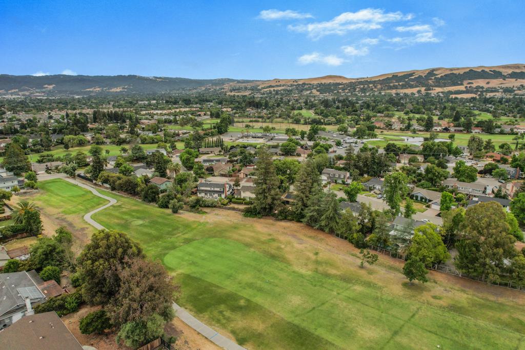 9432 Alcosta Boulevard San Ramon, CA 94583 - Photo 46 of 48 Gallery Image 46