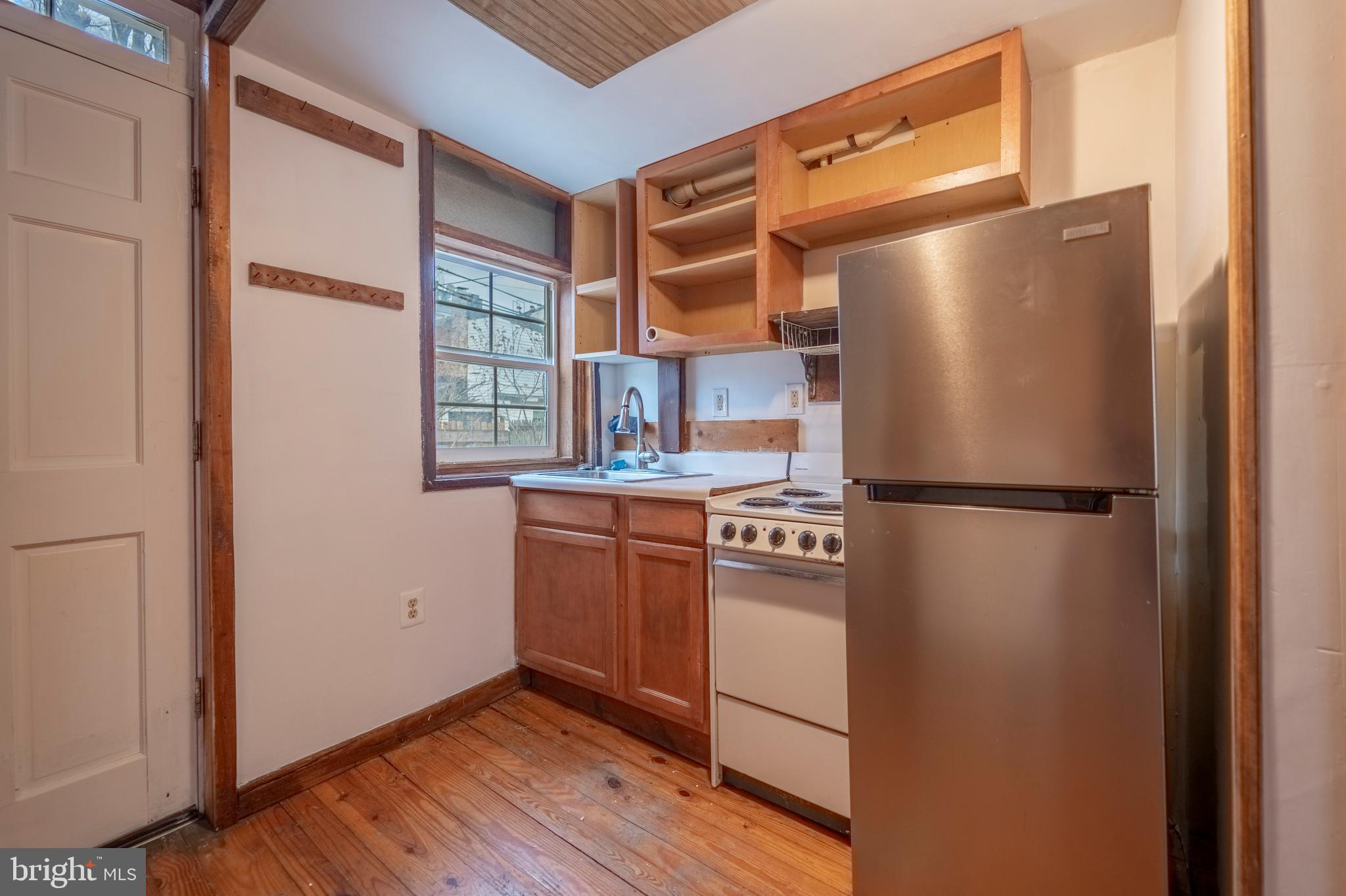 914 Lemmon Street Baltimore, MD 21223 - Photo 5 of 22