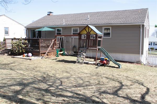 15 Green Farms Road Worcester, MA 01605 - Photo 18 of 18 Gallery Image 18