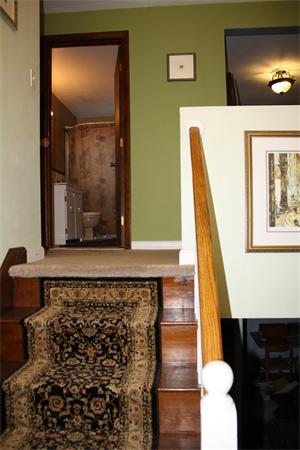 15 Green Farms Road Worcester, MA 01605 - Photo 2 of 18 Gallery Image 2