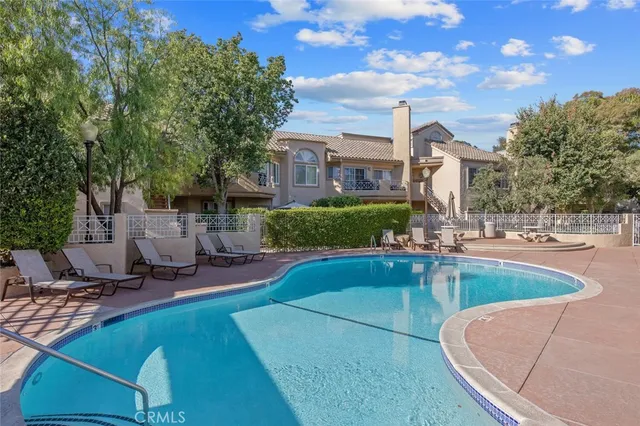 $535,000 | 23731 Del Monte Dr., Unit 183, Valencia, CA 91355