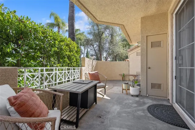 $535,000 | 23731 Del Monte Dr., Unit 183, Valencia, CA 91355