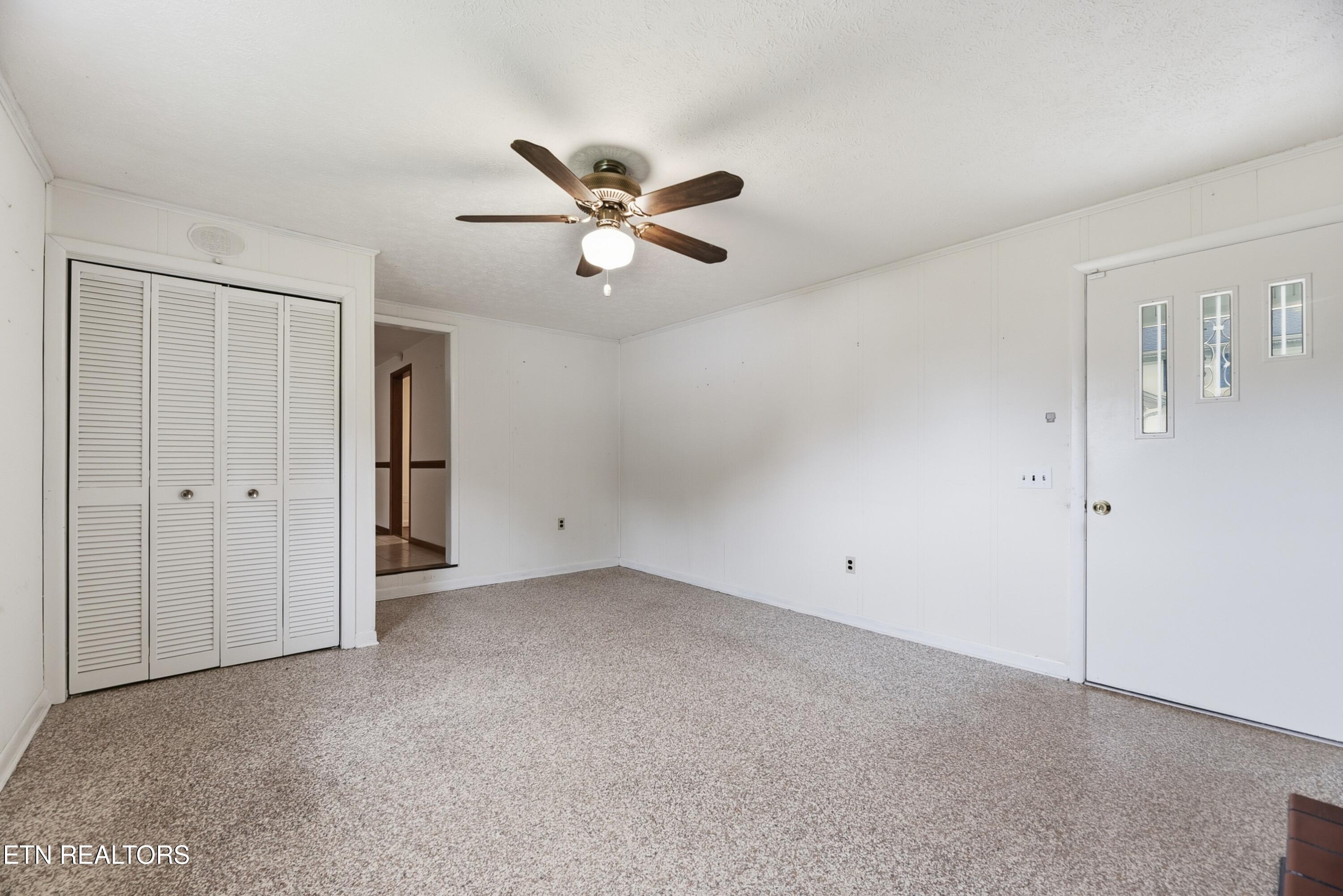 505 Ridgeview Drive Clinton, TN 37716 - Photo 22 of 35 19030