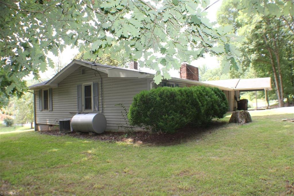 196 South Old Quarry Road Elkin, NC 28621 - Photo 12 of 16 Gallery Image 12