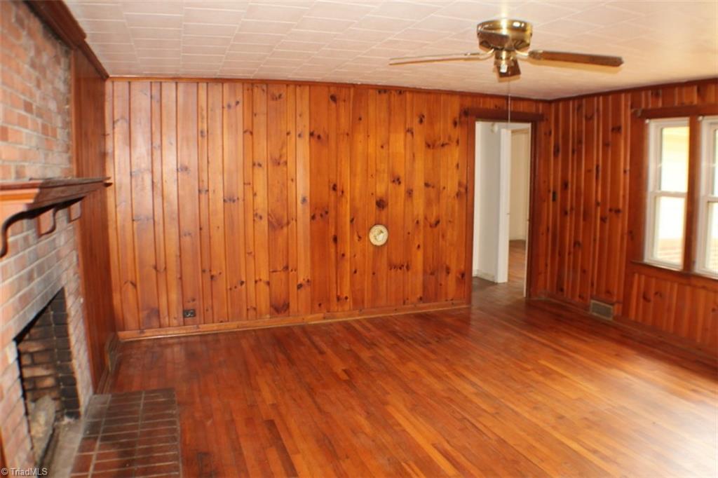 196 South Old Quarry Road Elkin, NC 28621 - Photo 3 of 16 Gallery Image 3