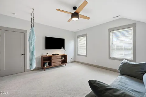 $714,000 | 337 Chauncey Circle, Chapel Hill, NC 27516