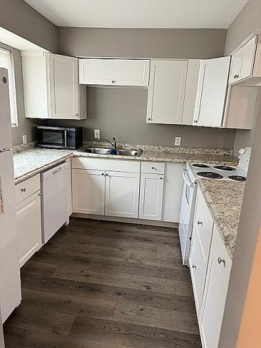 3285 Blazing Pine Knoll Decatur, GA 30034 - Photo 2 of 30