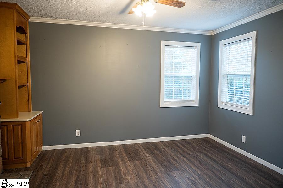 16089 Highway 101 Gray Court, SC 29645 - Photo 13 of 22