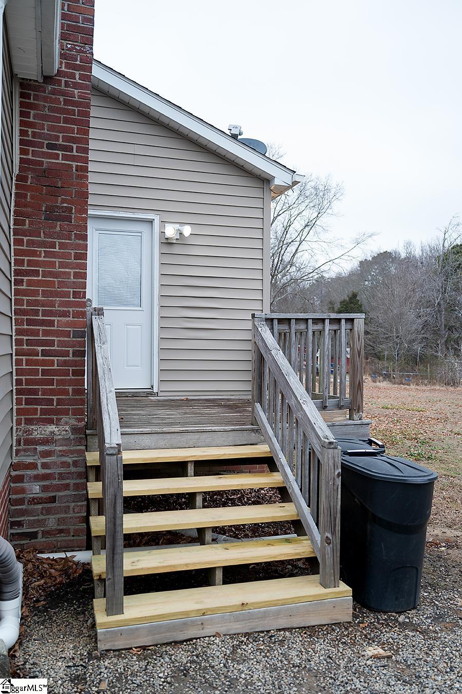 16089 Highway 101 Gray Court, SC 29645 - Photo 19 of 22