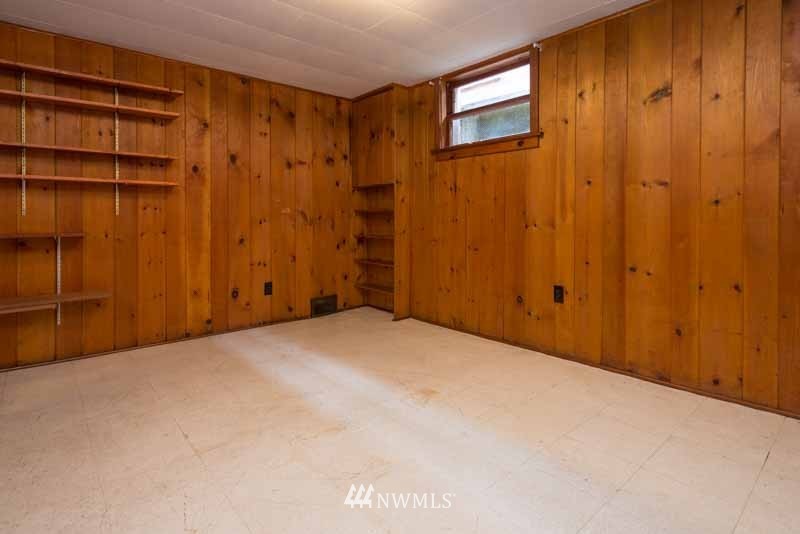 355 Howe Street Seattle, WA 98109 - Photo 13 of 22 Gallery Image 13