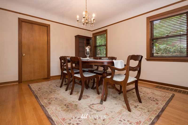 355 Howe Street Seattle, WA 98109 - Photo 6 of 22 Gallery Image 6
