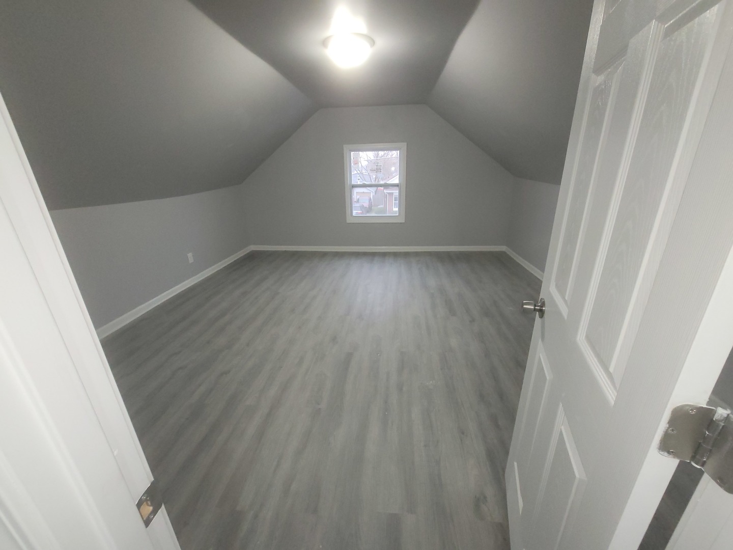 956 2nd Avenue Aurora, IL 60505 - Photo 6 of 13