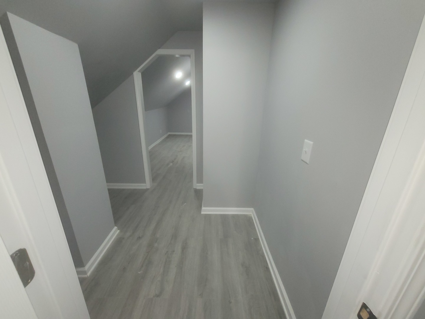 956 2nd Avenue Aurora, IL 60505 - Photo 7 of 13