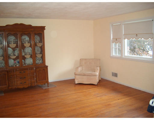 1 Tumelty Road Peabody, MA 01960 - Photo 3 of 7 Gallery Image 3