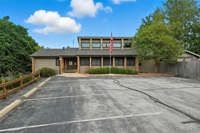 $209,000 | 1838 Moonstone Drive, St. Louis, MO 63146