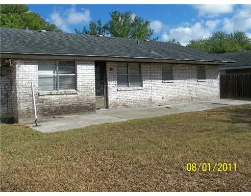 $1,100 | 4109 Rooney Drive, Corpus Christi, TX 78413