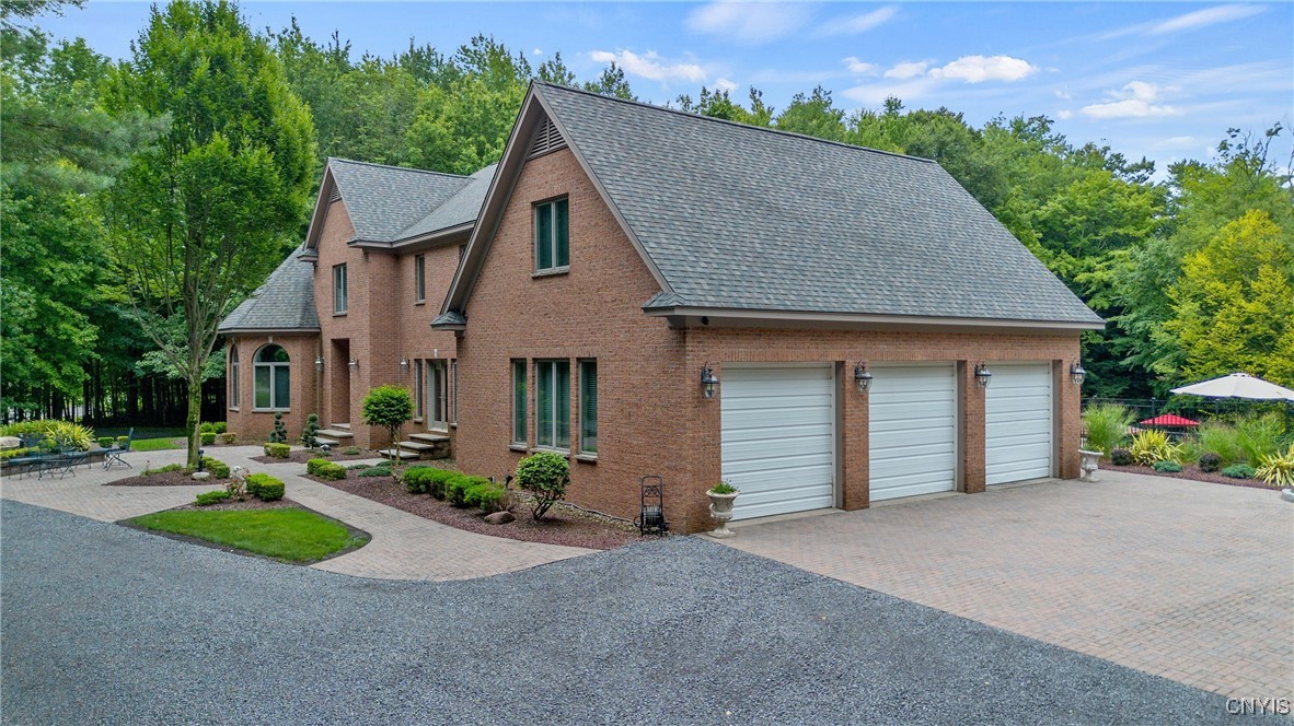 10 Pond Path Oswego, NY 13126 - Photo 2 of 50