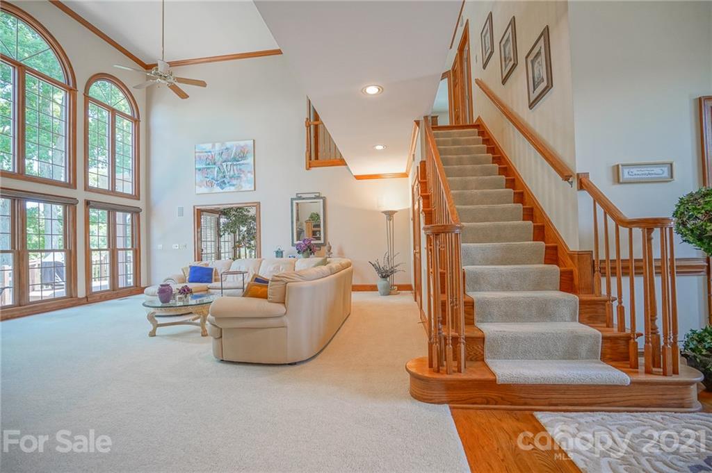 14042 Point Lookout Road Charlotte, NC 28278 - Photo 15 of 48 Gallery Image 15