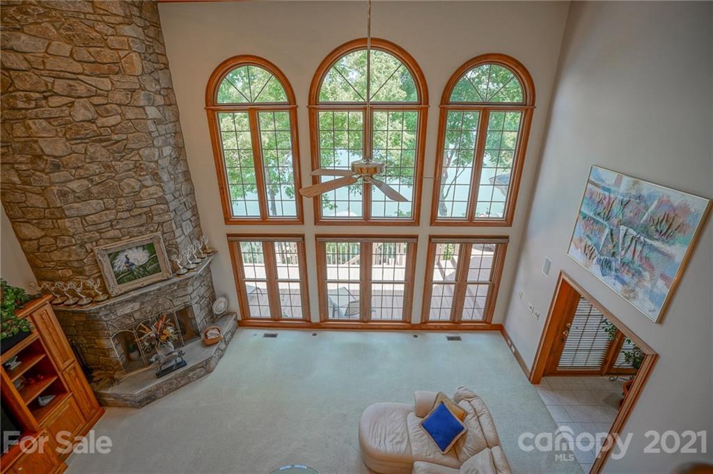 14042 Point Lookout Road Charlotte, NC 28278 - Photo 35 of 48 Gallery Image 35