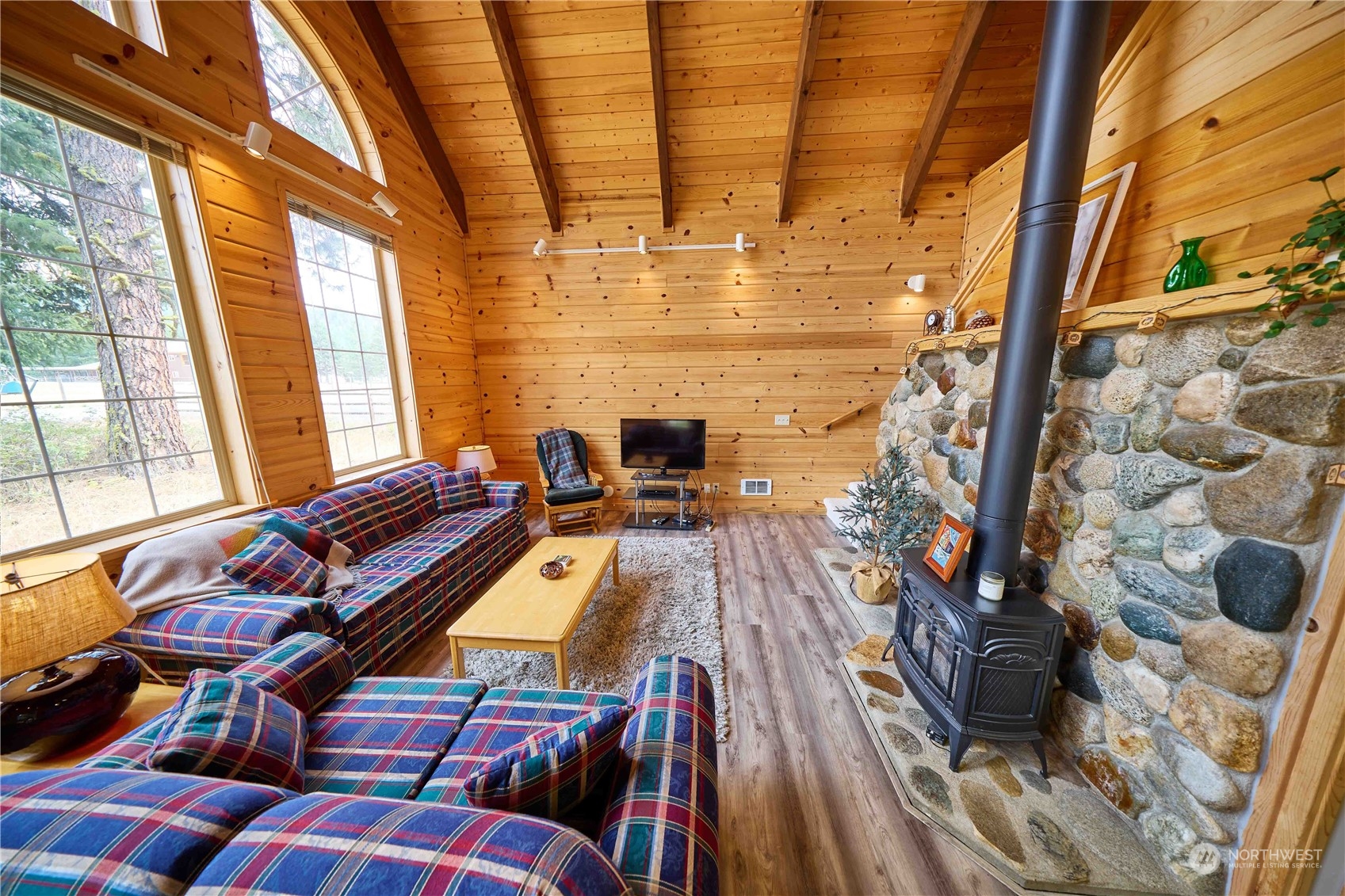 18846 Alpine Acres Road Leavenworth, WA 98826 - Photo 6 of 25 Gallery Image 6