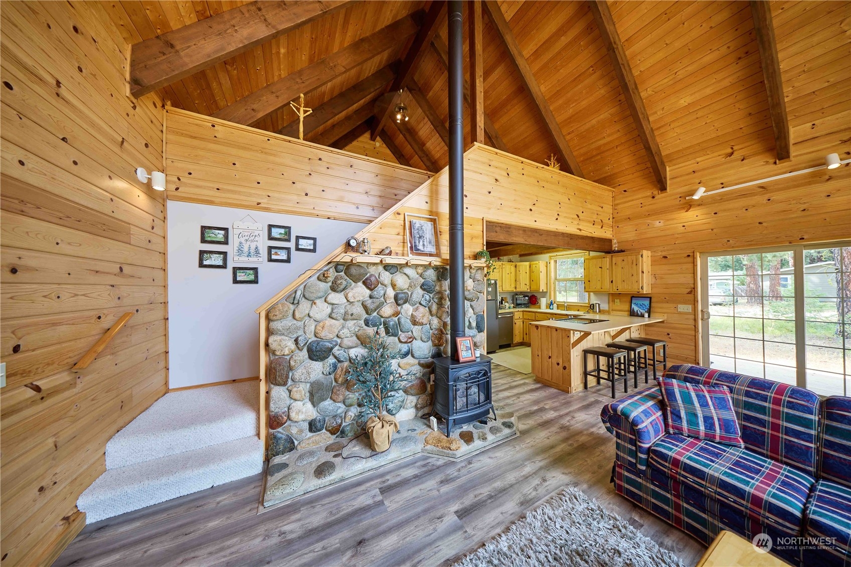 18846 Alpine Acres Road Leavenworth, WA 98826 - Photo 7 of 25 Gallery Image 7