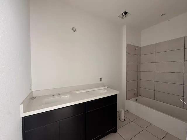 $558,990 | 178 Norway Spruce Street, Dripping Springs, TX 78620