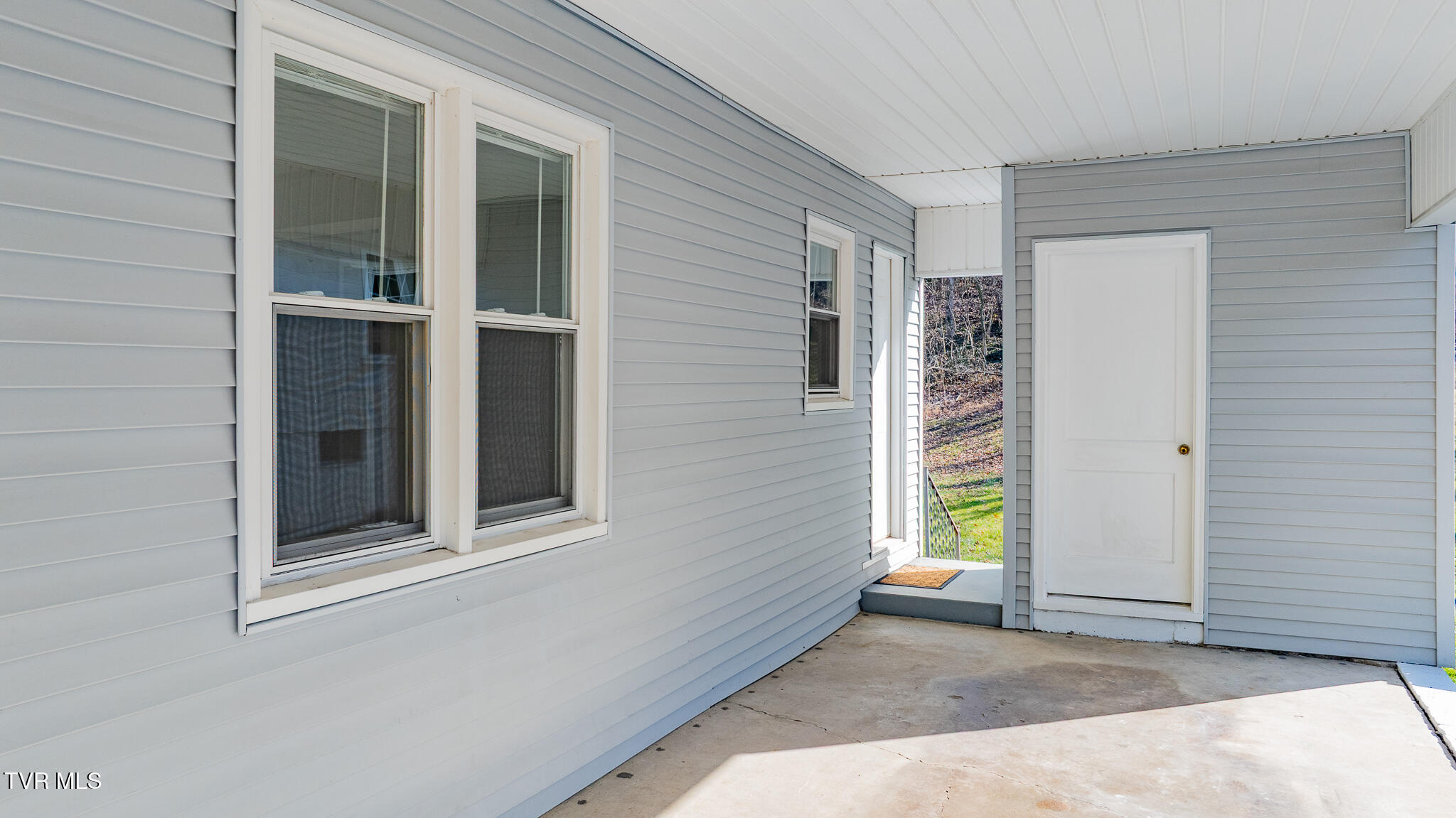 2115 Millye Street Kingsport, TN 37664 - Photo 16 of 20 dji_fly_20260122_140020_0451_17691086142