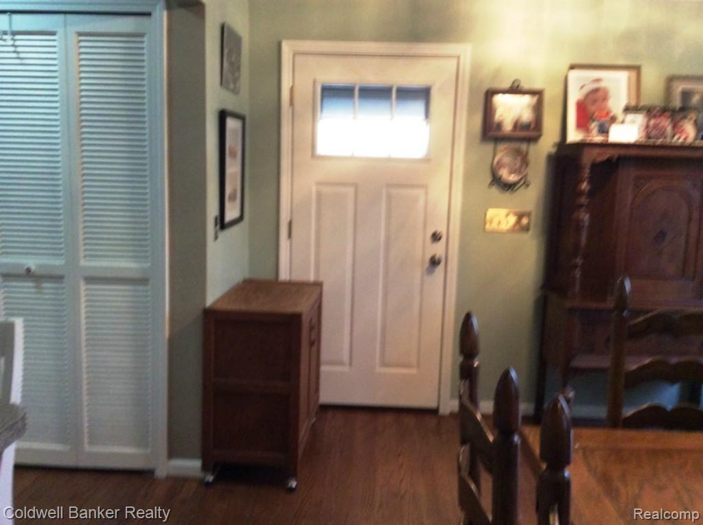 681 Kentucky Drive Rochester, MI 48307 - Photo 12 of 28 photo 2b.jpg