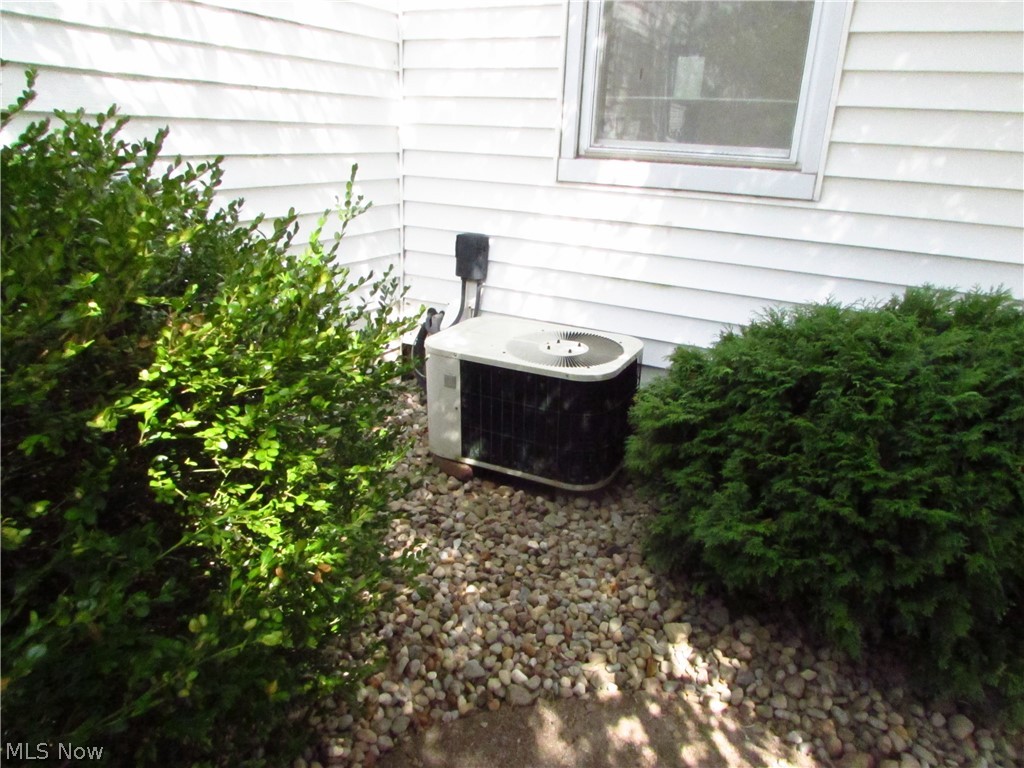 20732 Applegate Road Maple Heights, OH 44137 - Photo 41 of 41