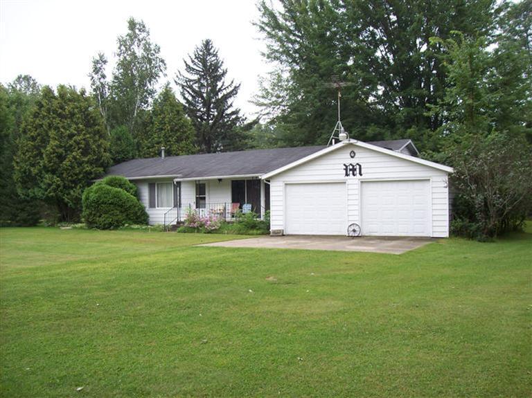 1984 North County Line Road Blanchard, MI 49310 - Photo 2 of 9 Additional Photo